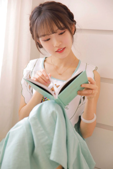 掀美女裙子游戏